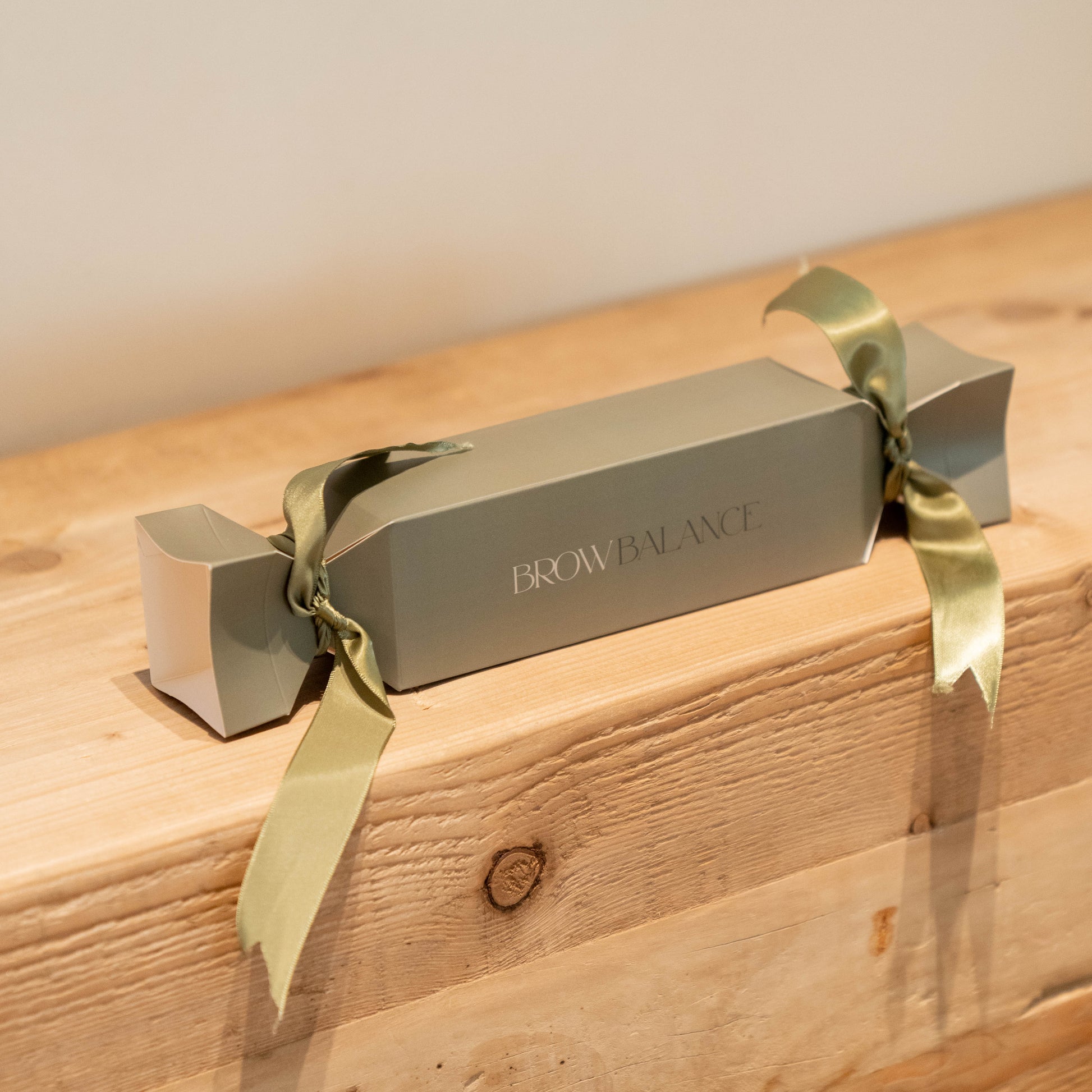 Christmas Cracker Gift Set - Dark Brown